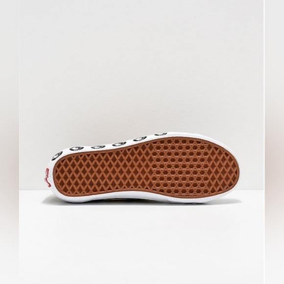 Vans X T&C Surf Design Old Skool *NWT* Unisex - Picture 4 of 13